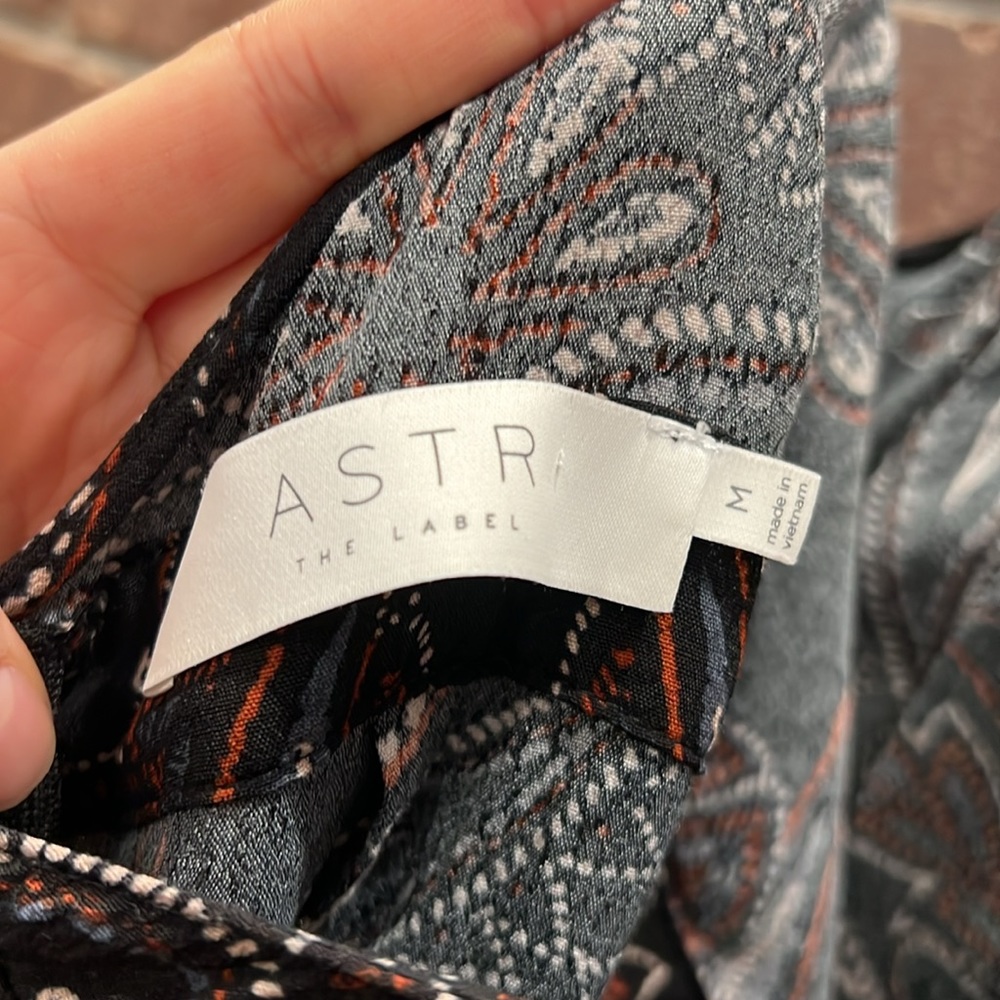 ASTR Paisley Jumpsuit - Picture 4 of 4